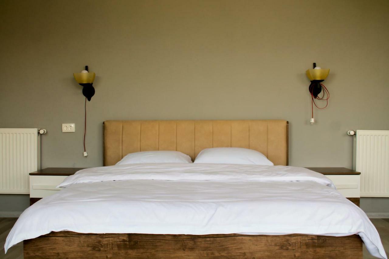 Lia'S Guest House Sighnaghi Ngoại thất bức ảnh