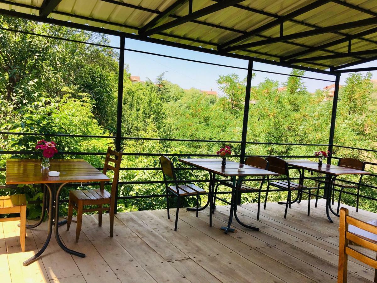 Lia'S Guest House Sighnaghi Ngoại thất bức ảnh